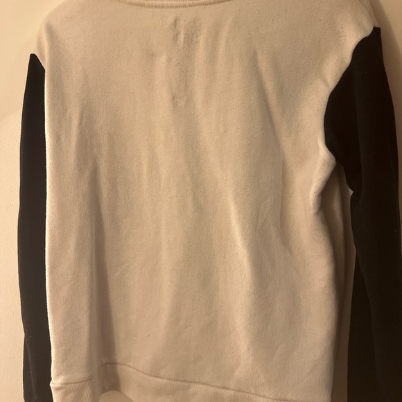 3/$25 Forever 21 Marvel Graphic Sweater L GUC - Picture 3 of 8